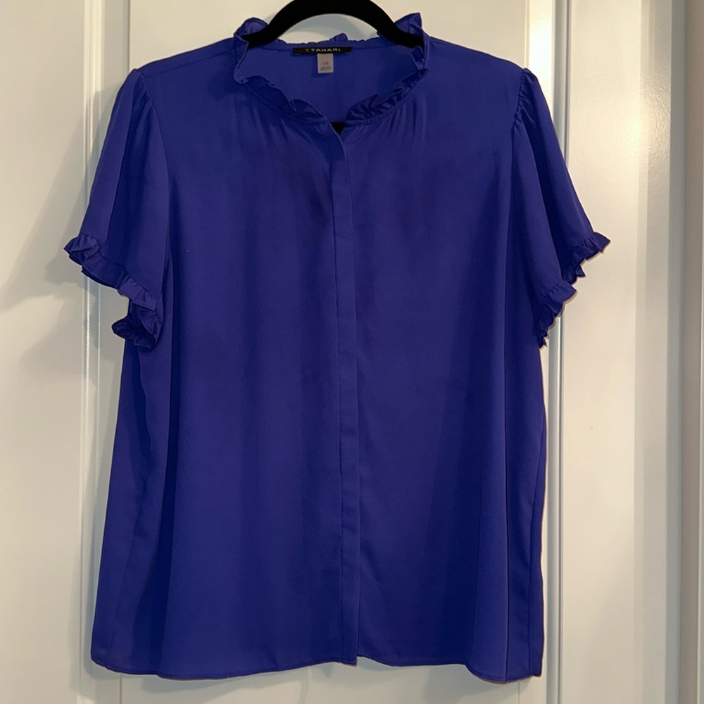 T Tahari Ruffle Short Sleeve Blouse